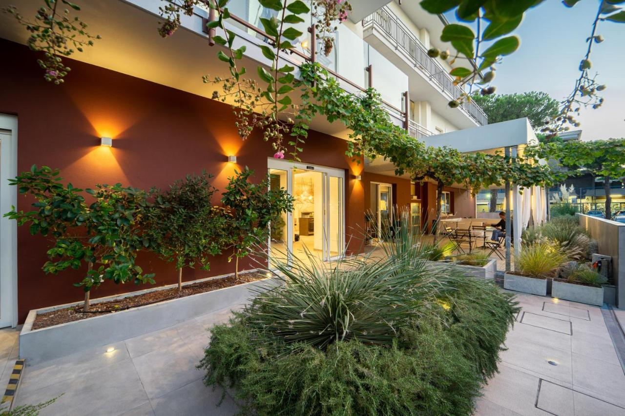 Hotel Abc Червия Экстерьер фото